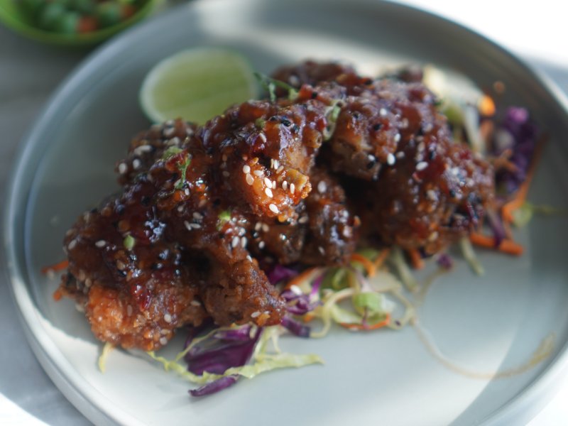 STICKY ASIAN CHICKEN WINGS